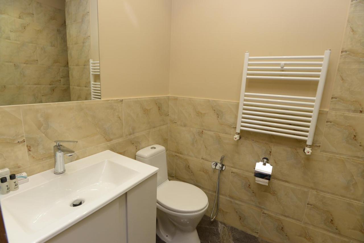 Hotel Aratta Gyumri Esterno foto
