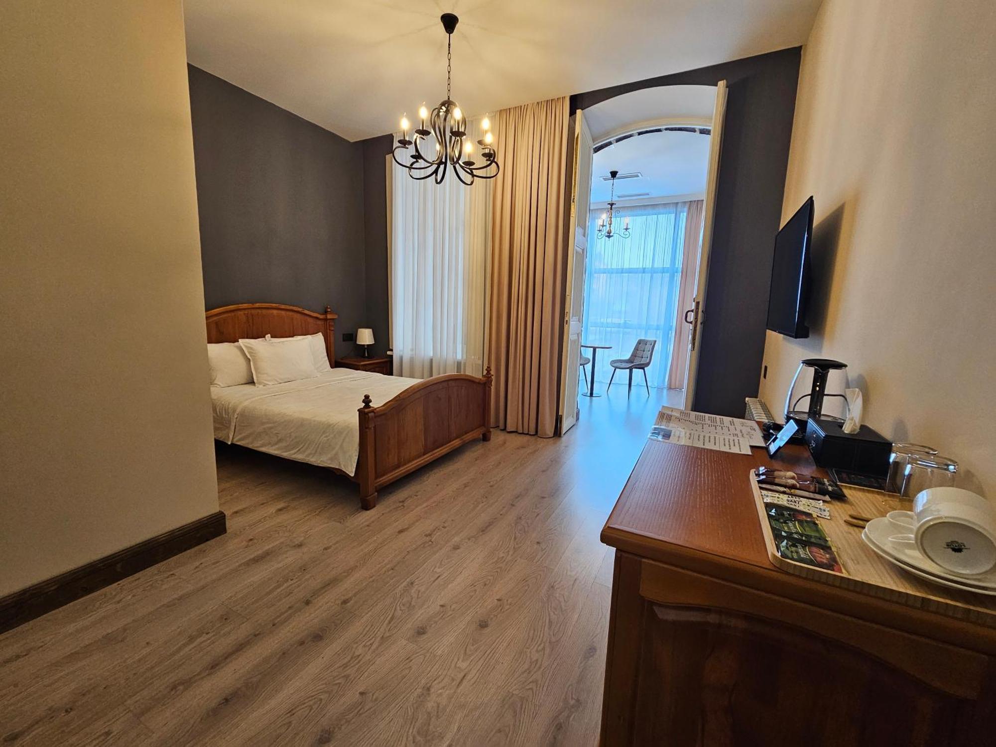 Hotel Aratta Gyumri Esterno foto